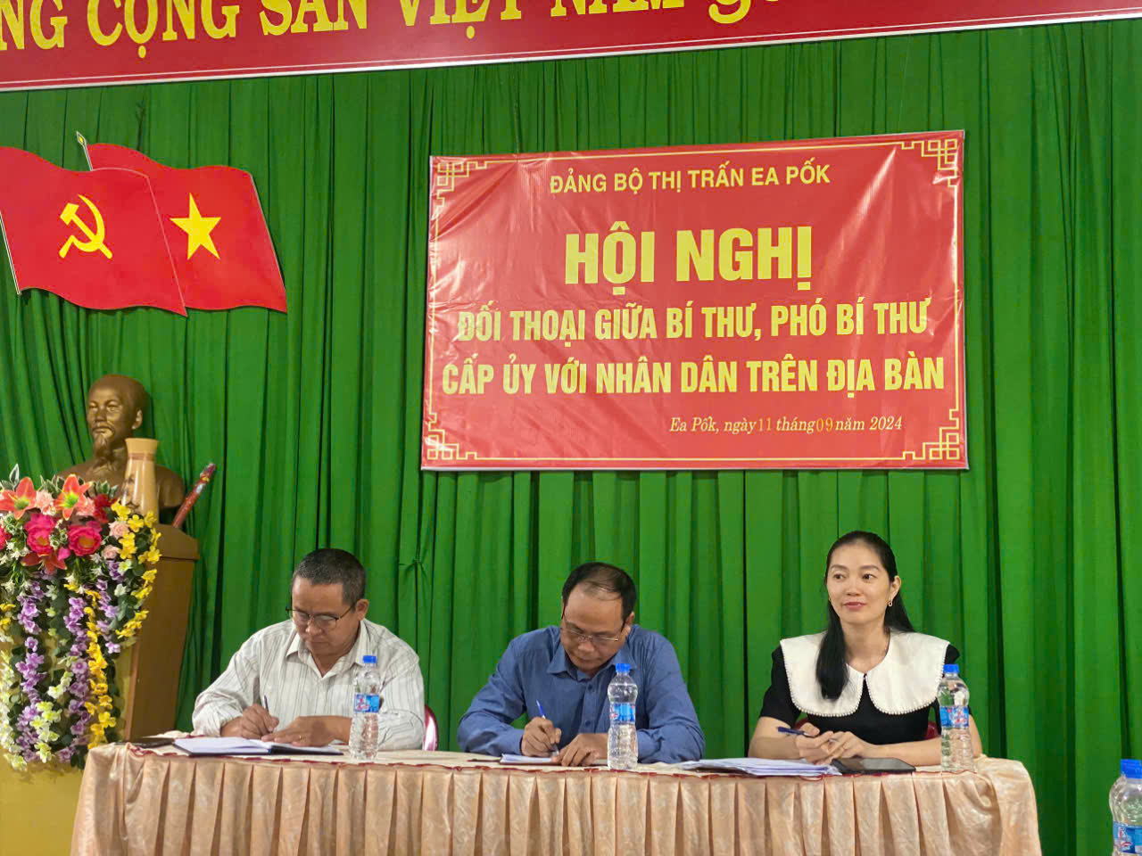Hội nghị đối thoại giữa Bí thư, Phó Bí thư Đảng ủy với nhân dân thị trấn Ea Pốk